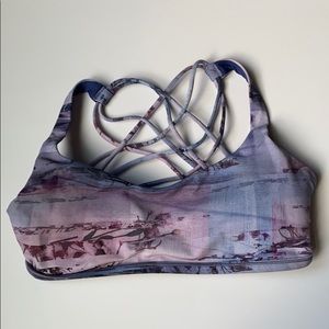 Lululemon bra size 10